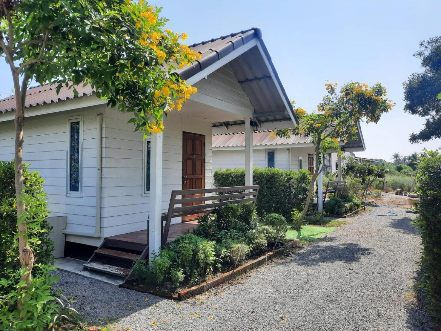 Homlomchomsuan หอมลมชมสวน Apartment บ้านใหม่ ภายนอก รูปภาพ