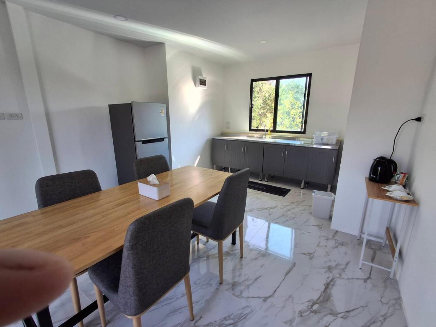 Homlomchomsuan หอมลมชมสวน Apartment บ้านใหม่ ห้อง รูปภาพ